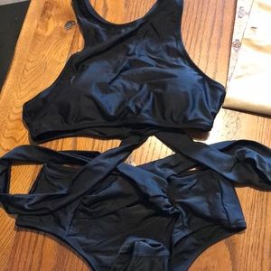 New worn Cupshe Bathing Suit